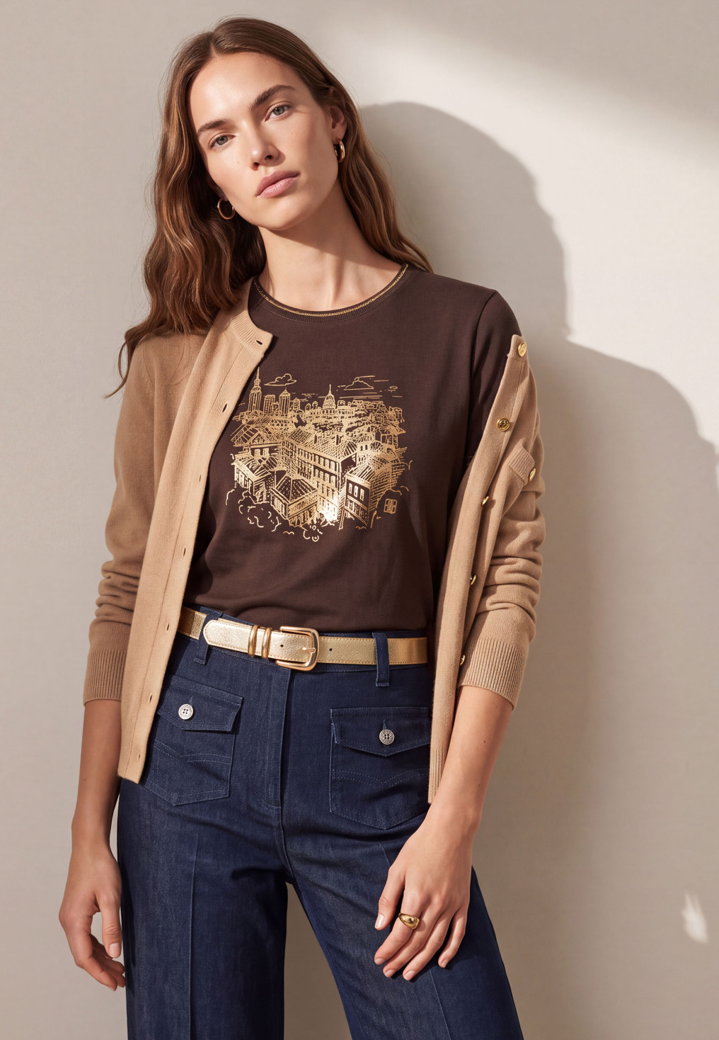 TEE-SHIRT IMPRIME - TROPHEE - CHOCOLAT